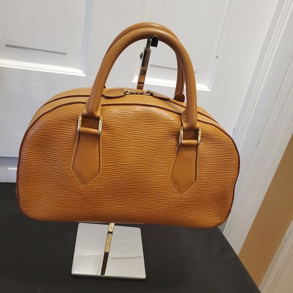 Bonini Italian leather Zip close Satchel - Picture 1 of 10